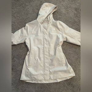 The North Face Women's White Hooded Ski Jacket